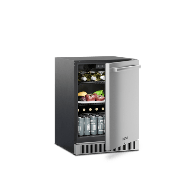 24" Dometic D-Series Refrigerator, Lock, Reversible Hinge