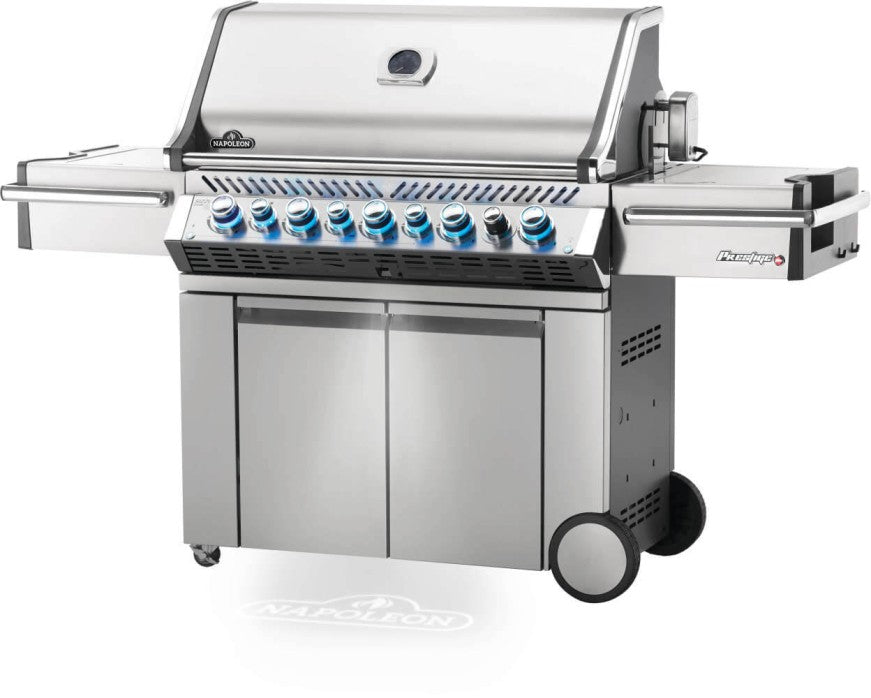 Prestige PRO™ 665 Natural Gas Grill with Infrared Rear and Side Burners