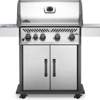 Rogue® XT 525 Gas Grill with Infrared Side Burner