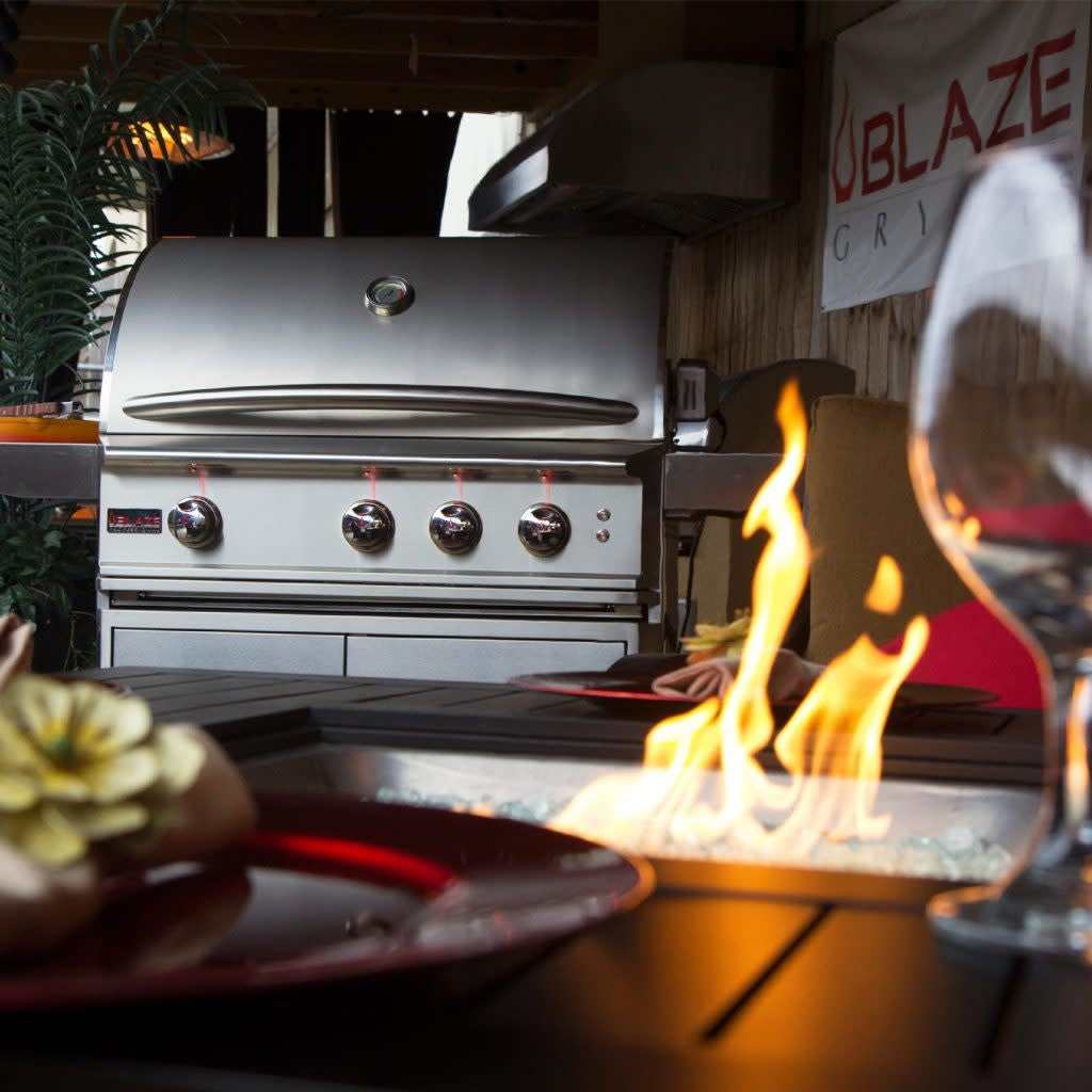 Blaze 3 Burner Professional Gas Grill